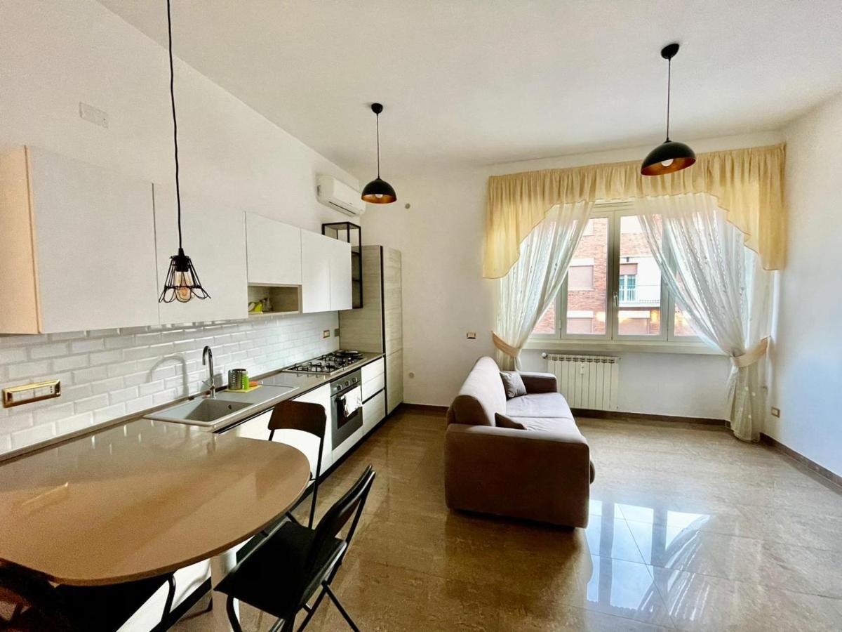 Interno Dieci * Roma